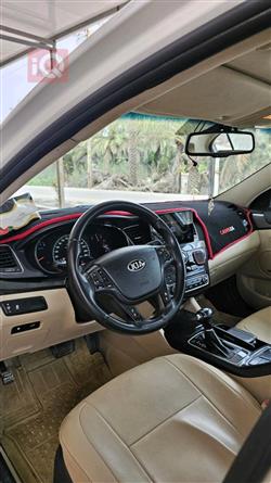 كيا كادينزا